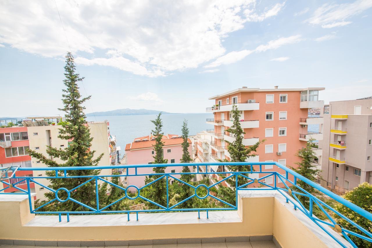 Blue Heaven Hotel Sarande Bagian luar foto